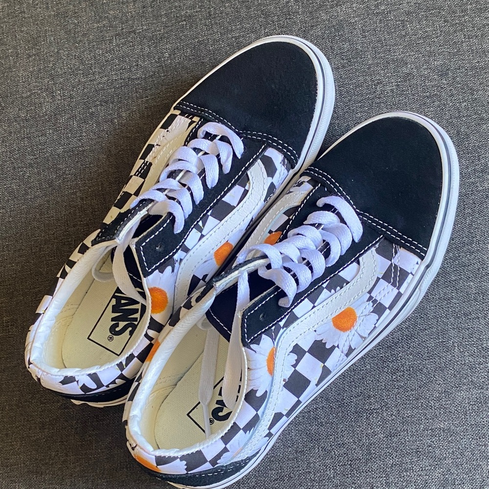 Vans Womens flower Checkered Sneakers size 7.5 - Picture 2 of 11